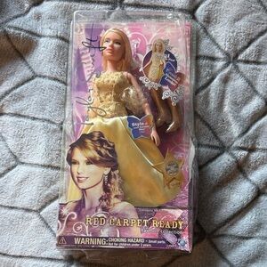 Barbie Red Carpet Ready Doll - Gold and Pink